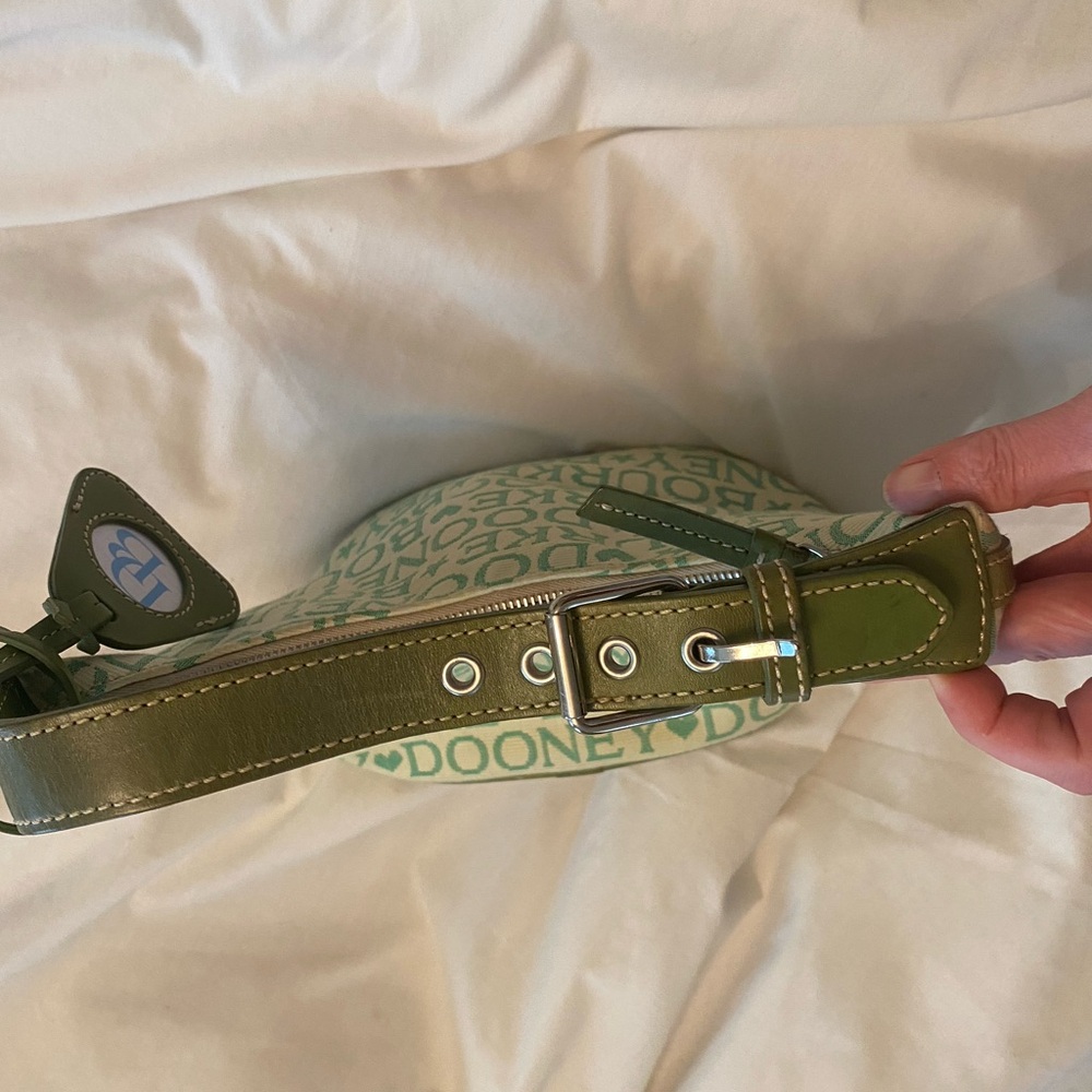 NWT Dooney & Bourke Monogram Hearts and Stars Adjustable Hobo Shoulder Bag - Picture 8 of 16